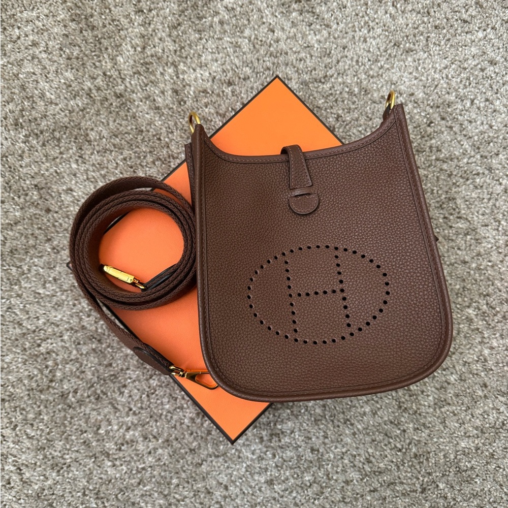 Hermès - Taurillon Maurice Evelyne 16 TPM Amazone